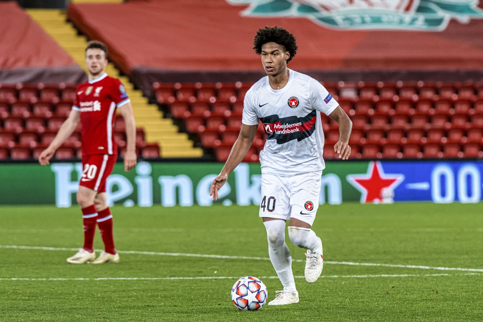 Liverpool midtjylland online best sale